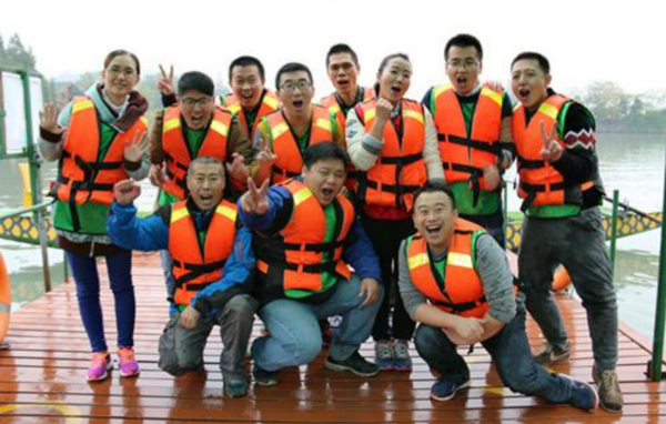上海水上拓展项目赛龙舟